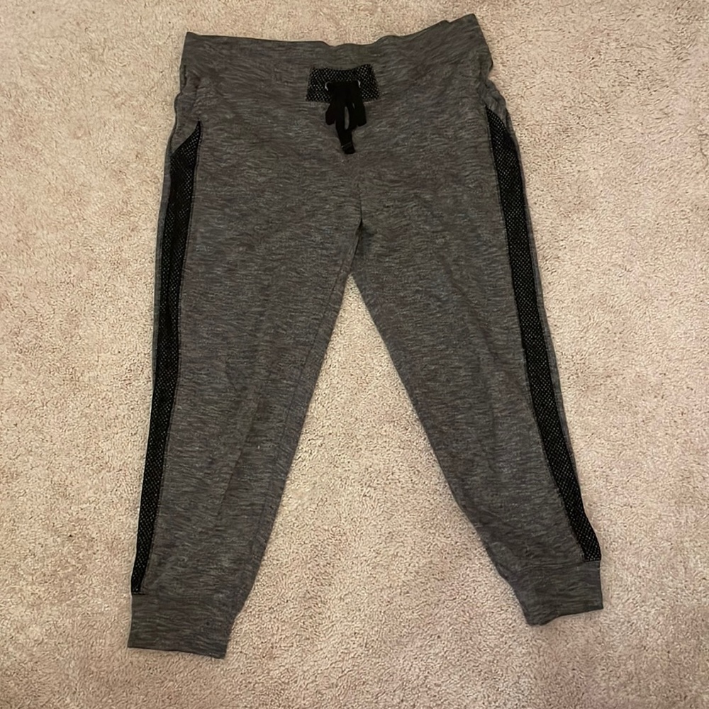Live Love Dream Aeropostale size L gray joggers